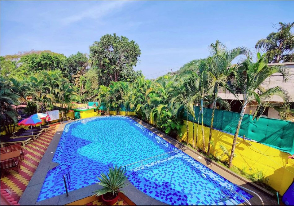 Resort Swimming Pool